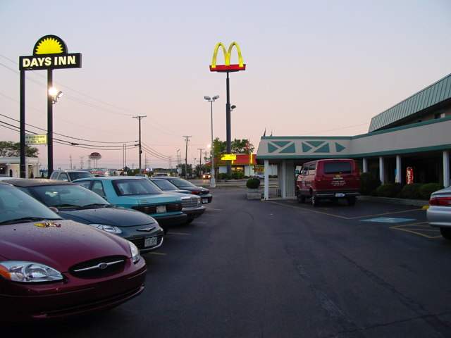 011.jpg